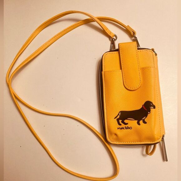 MARC TETRO Dashshund Crossbody Phone Wallet - Picture 1 of 8